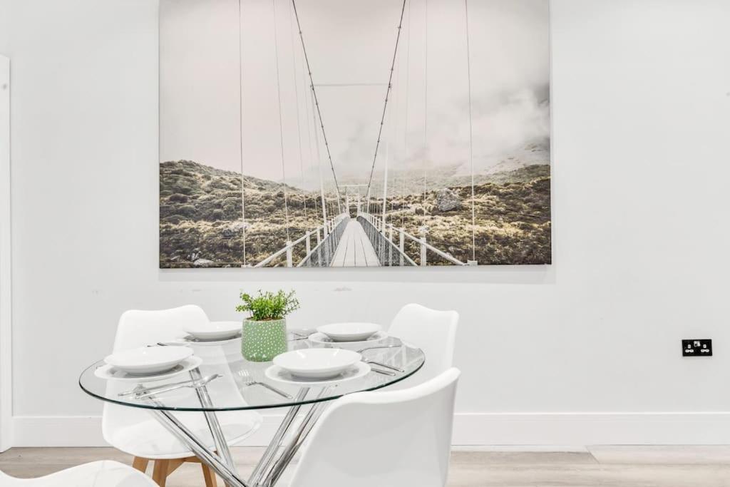 Wow Abbey Road Apartment - Sleeps Up To 8 لندن المظهر الخارجي الصورة